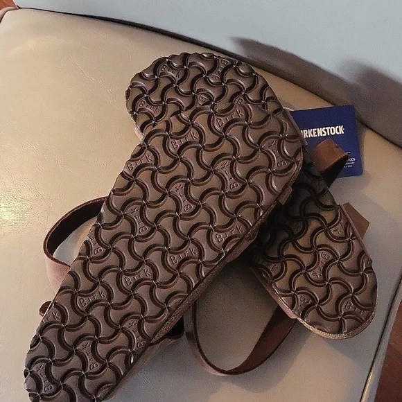 NWT Birkenstock Women's Yara Oiled Leather Flat Sandal - Picture 6 of 9